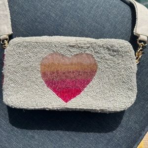 Heavily beaded ombré heart bag nwt